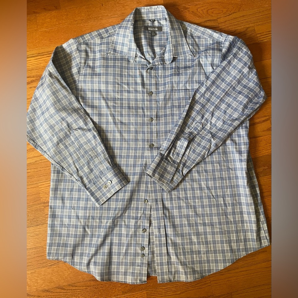 Kenneth Cole Reaction - Men’s Techni-Cole Button- Up Dress Shirt